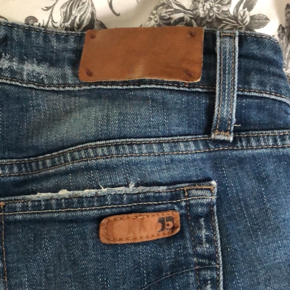 Joe’s Jeans cuffed Bermuda jean shorts - Picture 3 of 6